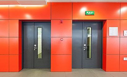 入戶門:守護家園的第一道防線